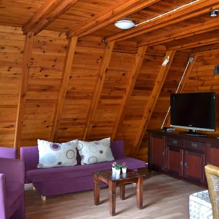 Nowa Holandia Dağ evi Sierakow (Greater Poland)